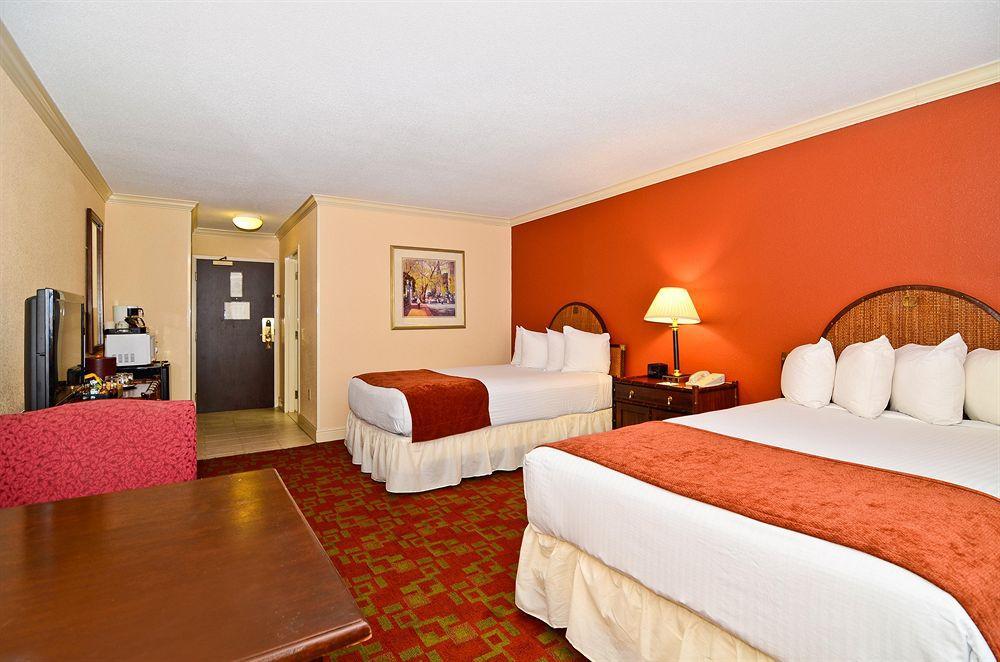 Holiday Inn Express & Suites - Shreveport - Downtown By Ihg Chambre photo